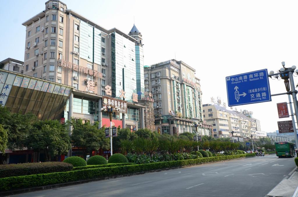 Guilin Oasis Inn Екстериор снимка